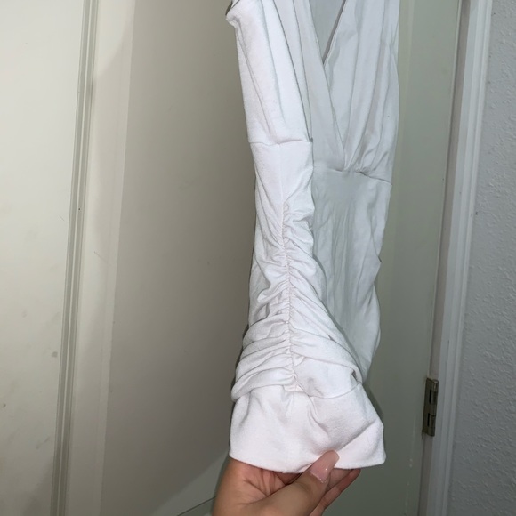 Sleevless casual top - Picture 3 of 3